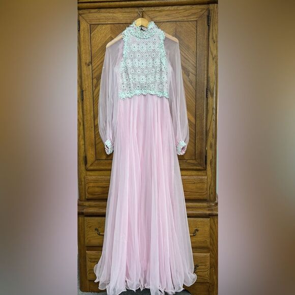 Not Available - Picture 14 of 16